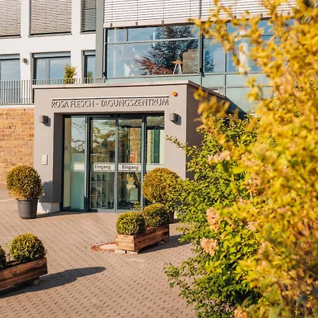فندق Rosa Flesch Und Tagungszentrum Waldbreitbach