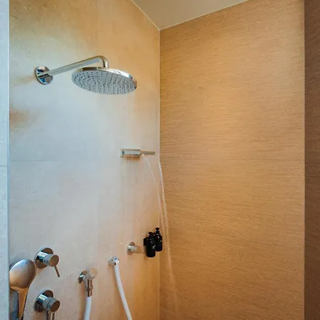 Rosa Flesch Und Tagungszentrum 2*