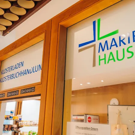 فندق Rosa Flesch Und Tagungszentrum 2*