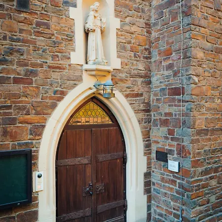 فندق Rosa Flesch Und Tagungszentrum 2*