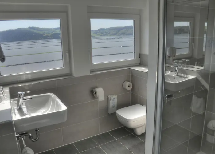 Rosa Flesch Und Tagungszentrum 2*