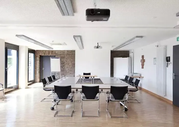 Rosa Flesch Und Tagungszentrum Waldbreitbach